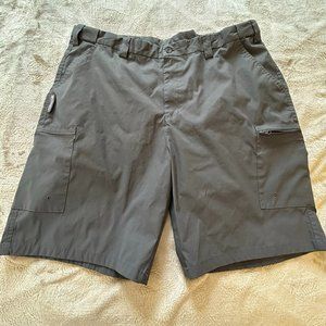Mountain Warehouse dark gray men's shorts Size 42
